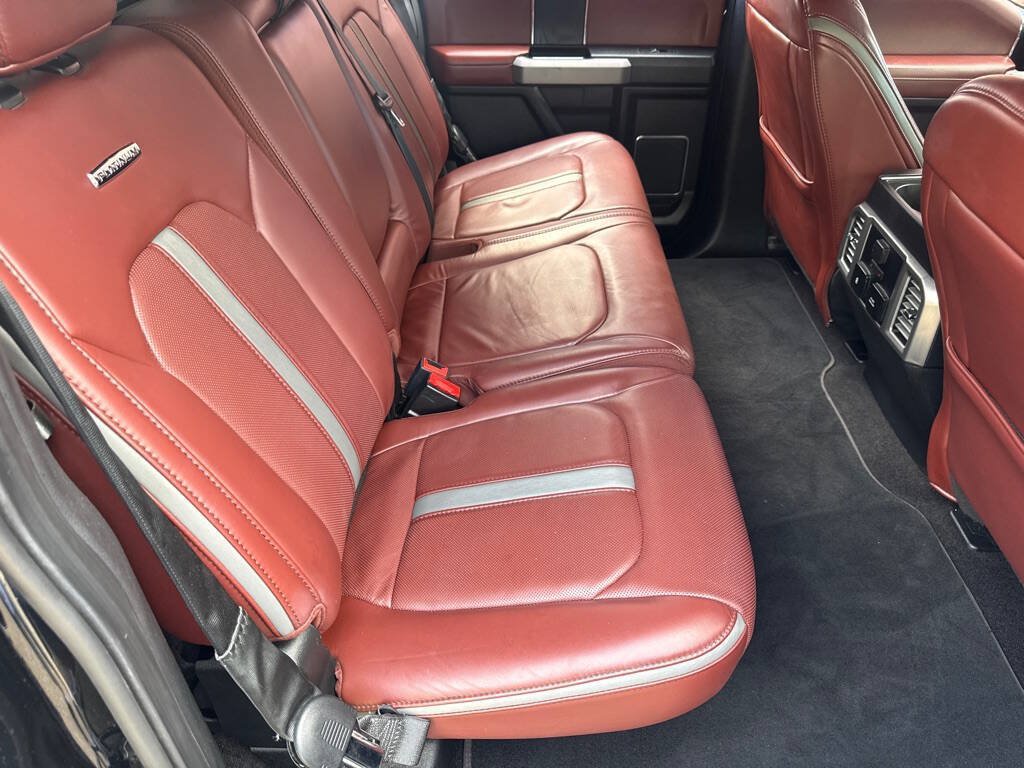 Used 2018 Ford F150 Platinum w/ Equipment Group 701A Luxury AWD/4WD image 14