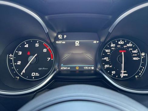 Used 2023 Alfa Romeo Stelvio Veloce image 22