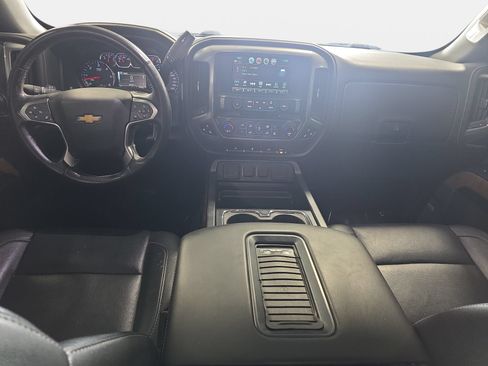 Used 2018 Chevrolet Silverado 1500 LTZ w/ Sport Package AWD/4WD image 9