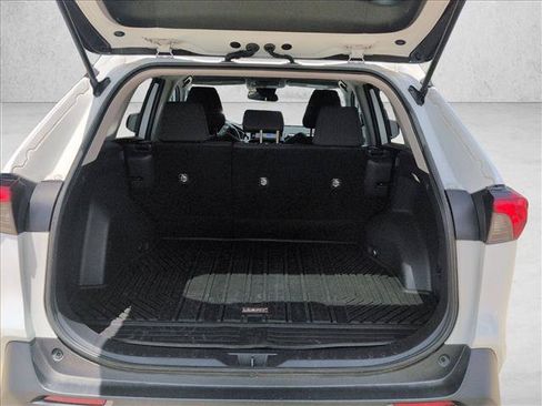 Used 2023 Toyota RAV4 LE FWD image 6