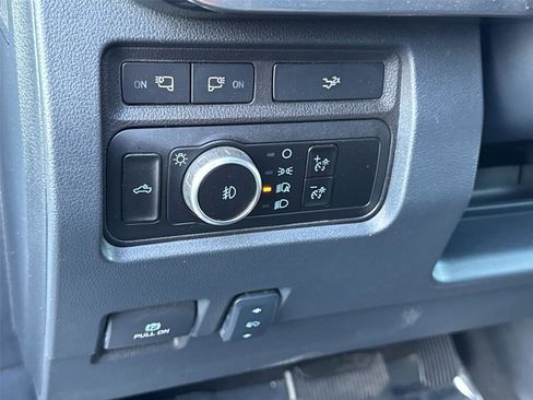Used 2024 Ford F250 Lariat image 27