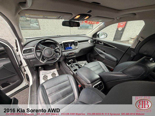 Used 2016 Kia Sorento EX AWD/4WD image 13