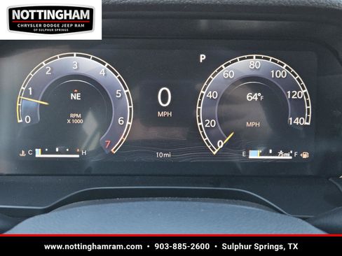 New 2025 Jeep Grand Cherokee Altitude image 16