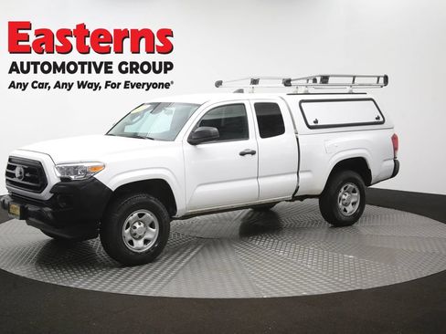 Used 2020 Toyota Tacoma SR RWD image 56