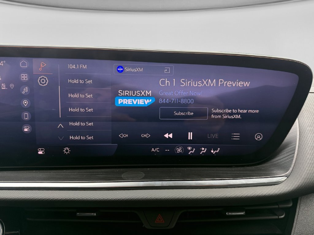 Used 2024 Buick Envision Preferred AWD/4WD image 27