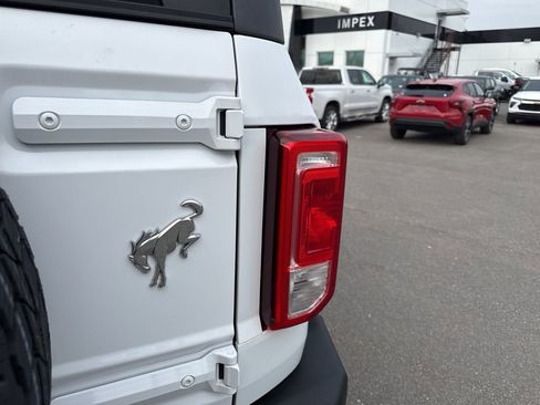 Used 2025 Ford Bronco Big Bend image 32