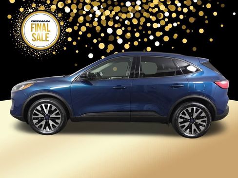 Used 2020 Ford Escape SE Sport image 9