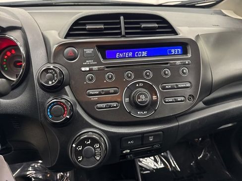 Used 2013 Honda Fit Sport image 13