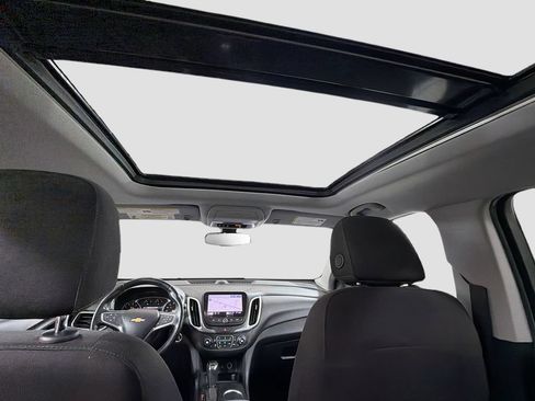 Used 2019 Chevrolet Equinox LT w/ Sun & Navigation Package AWD/4WD image 25