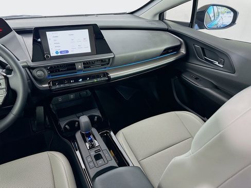 Used 2026 Toyota Prius XLE image 23