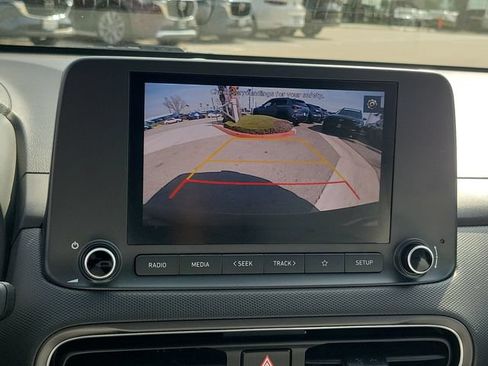 Used 2023 Hyundai Kona SEL FWD image 12