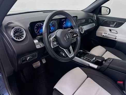 Used 2022 Mercedes-Benz GLB 250 image 9