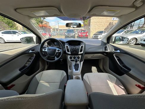 Used 2013 Ford Focus SE image 14