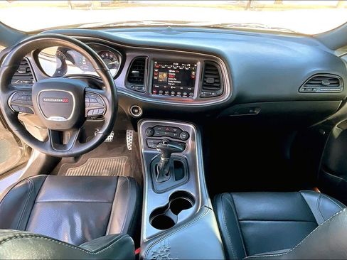 Used 2018 Dodge Challenger R/T Plus image 13