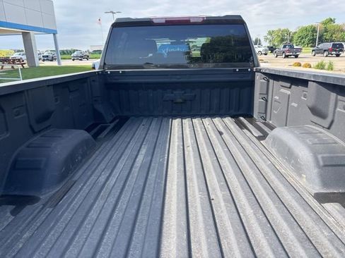 Used 2022 Chevrolet Silverado 3500 LT w/ Convenience Package AWD/4WD image 19
