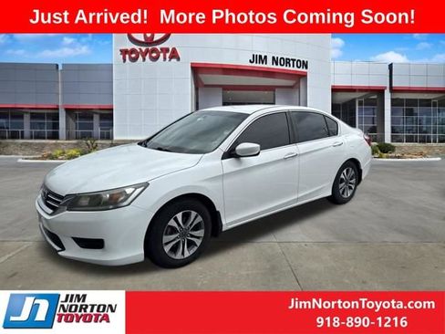 Used 2013 Honda Accord LX image 5