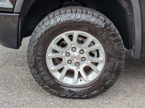 Used 2015 GMC Sierra 1500 SLT w/ All-Terrain Package AWD/4WD image 12