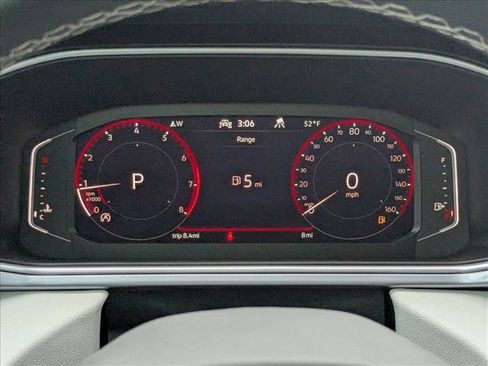 New 2026 Volkswagen Taos SEL image 12