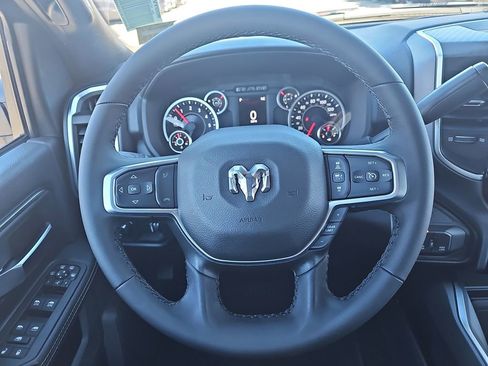 New 2026 RAM 2500 Big Horn AWD/4WD image 15