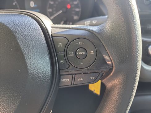 Certified 2024 Toyota Corolla LE image 27