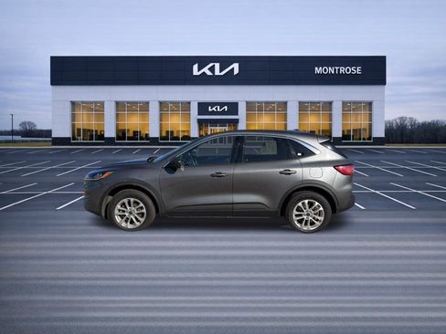 Used 2022 Ford Escape SE w/ Convenience Package image 8