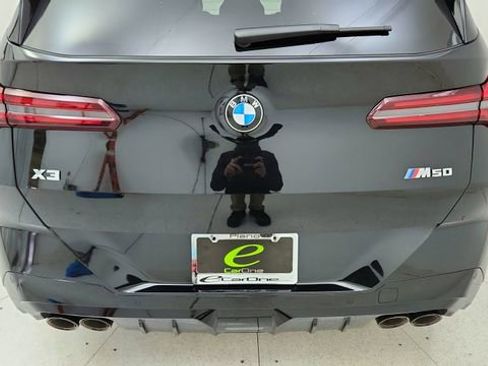 Used 2025 BMW X3 M50 w/ Premium Package image 11