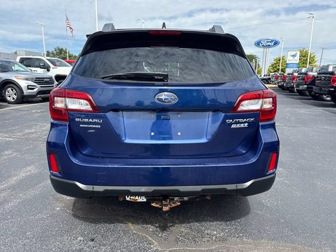 Used 2017 Subaru Outback 2.5i Premium AWD/4WD image 8