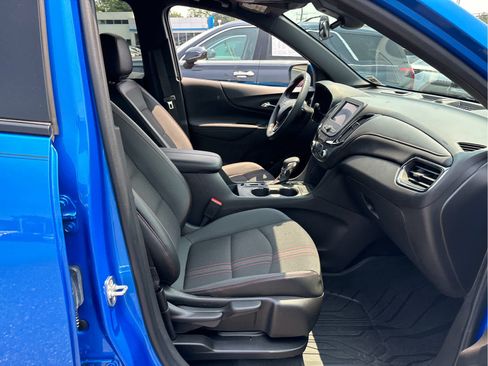 Certified 2024 Chevrolet Equinox RS w/ LPO, Floor Liner Package AWD/4WD image 23