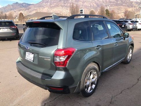 Used 2016 Subaru Forester 2.5i Touring w/ Eyesight & Navigation System image 8