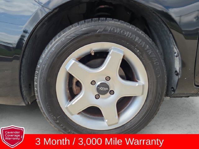 Used 2013 Nissan Versa S Plus FWD image 23