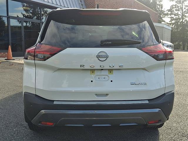 Certified 2023 Nissan Rogue SL w/ SL Premium Package AWD/4WD image 5