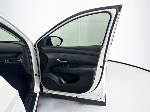 Used 2025 Hyundai Tucson SEL image 32