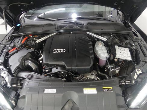 Used 2025 Audi A5 2.0T Premium Plus image 5