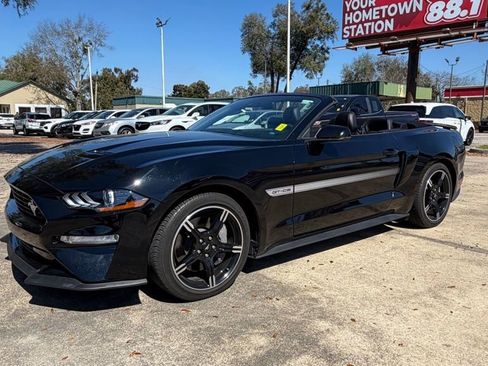 Used 2019 Ford Mustang GT Premium w/ Equipment Group 401A image 41