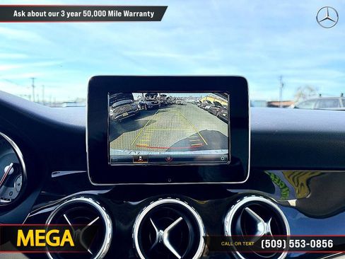 Used 2016 Mercedes-Benz GLA 250 4MATIC image 21