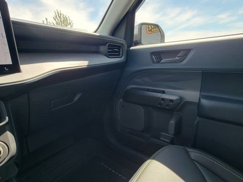 Used 2026 Ford Maverick Lobo AWD/4WD image 42