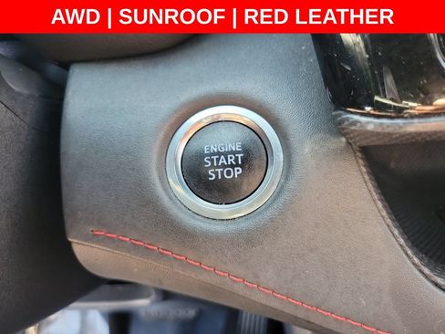 Used 2021 Toyota Highlander XSE AWD/4WD image 30