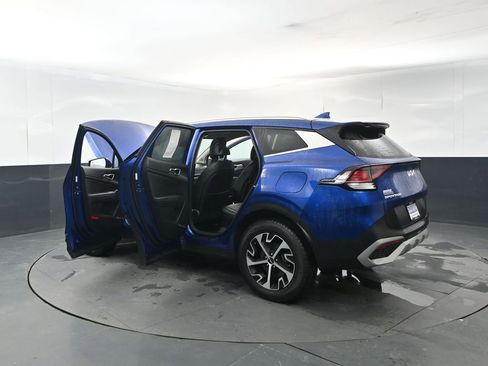 Certified 2023 Kia Sportage EX image 32