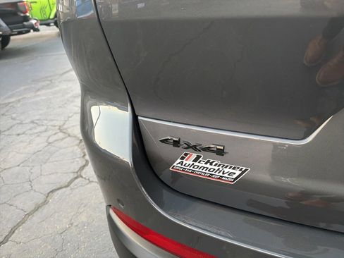 New 2025 Jeep Grand Cherokee L Limited image 9