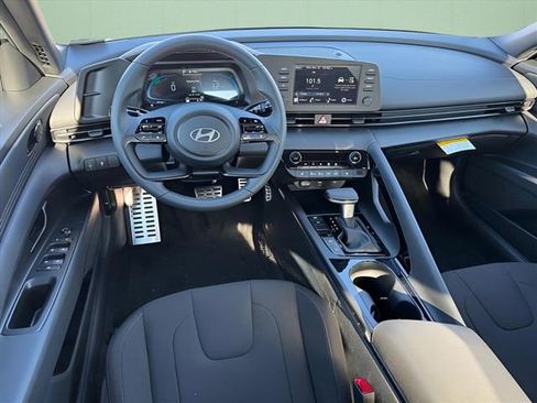 New 2026 Hyundai Elantra SEL Sport Premium w/ Cargo Package FWD image 9