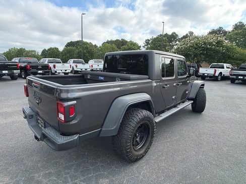 Used 2020 Jeep Gladiator Sport w/ Quick Order Package 24S AWD/4WD image 13