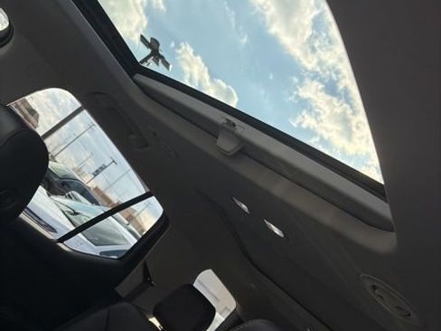 Used 2018 Chevrolet Traverse Premier w/ Driver Confidence II Package image 15