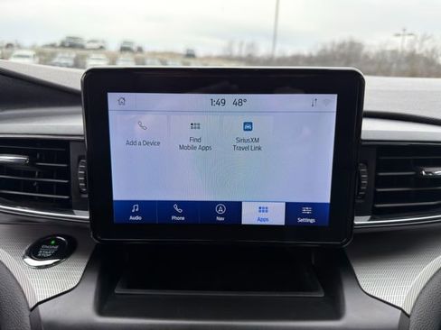 Used 2020 Ford Explorer XLT w/ Equipment Group 202A image 27