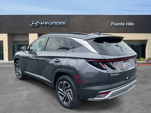 Certified 2025 Hyundai Tucson Limited image 4