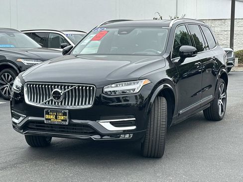 Certified 2024 Volvo XC90 B6 Ultimate w/ Lounge Package image 8
