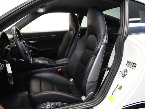 Used 2016 Porsche 911 R RWD image 26