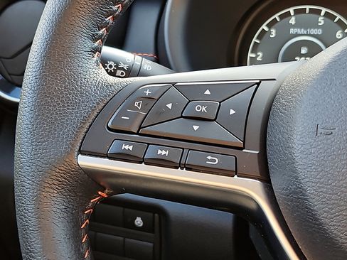 Certified 2024 Nissan Kicks SR w/ SR Premium Package image 20