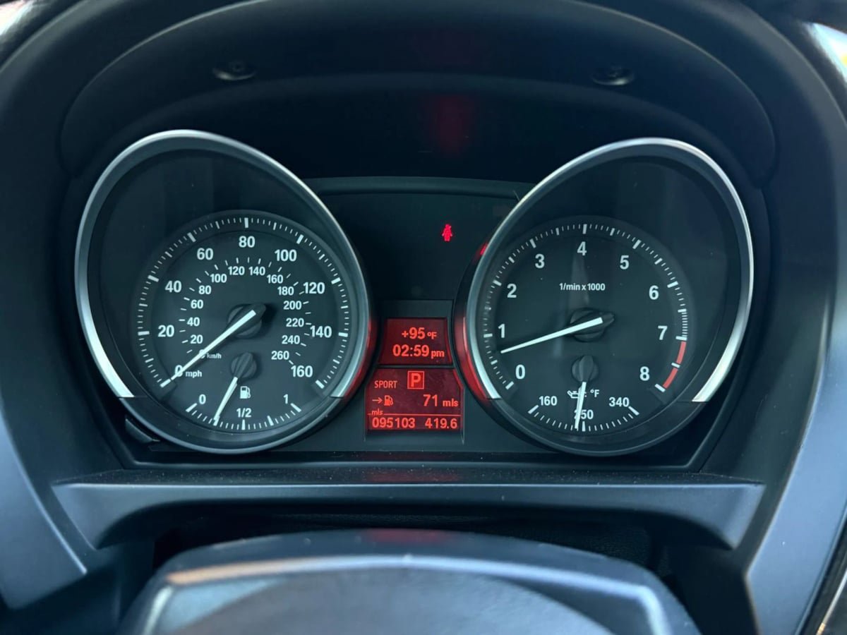 Used 2011 BMW Z4 sDrive35i RWD image 60