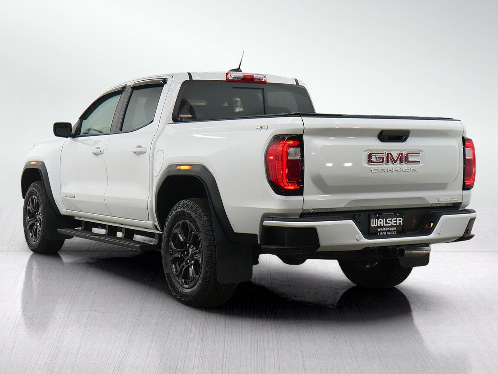 Used 2025 GMC Canyon Elevation w/ Convenience Package AWD/4WD image 4