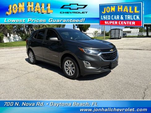 Used 2020 Chevrolet Equinox LS w/ LS Convenience Package FWD image 1